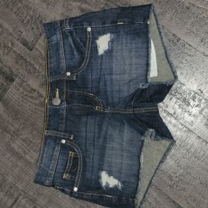 Decree Shorts